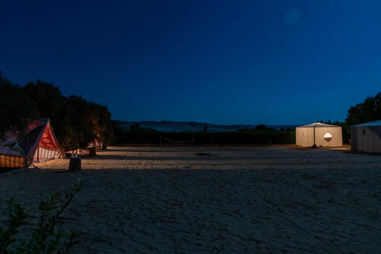 Northern Lake Lodge Izbat Ilyas ภายนอก รูปภาพ